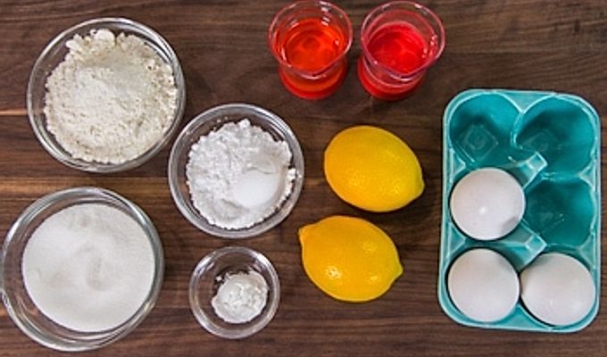 Ингредиенты для торта из шифона с лимоном и лимоном Meyer
