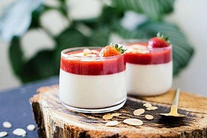 Memasak panna cotta: 15 resipi mudah dan lazat