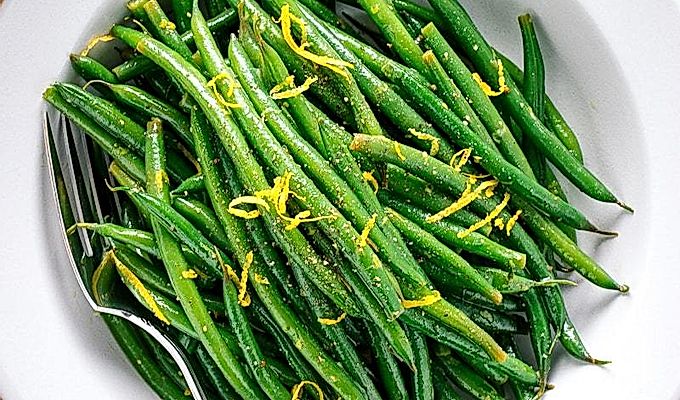 Judías Verdes con Vinagreta de Yuzu イ ン ゲ ン の 柚子 和 え