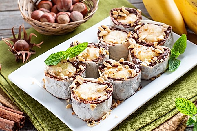Rotllets de pita dolça amb pasta de plàtan i xocolata
