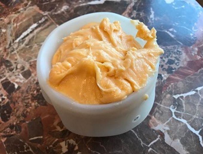 معجنات choux في كيس غربال