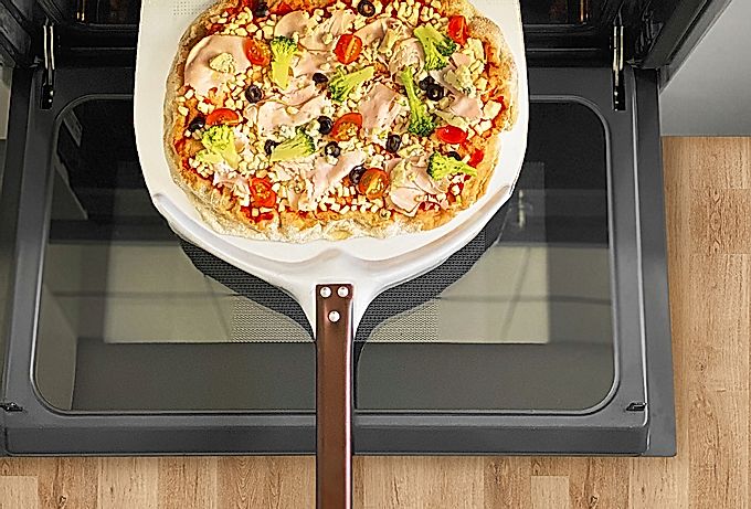 Hogyan főzzünk pizzát otthon - Dmitrij Zotov receptje