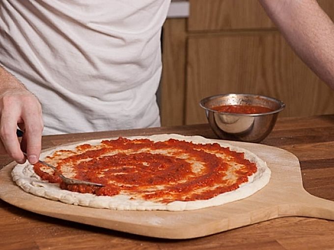 Pizza kastike