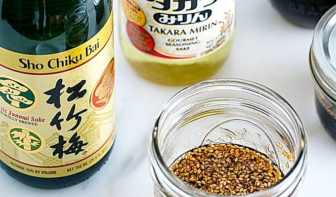 Sos Teppanyaki în borcane de zidărie.