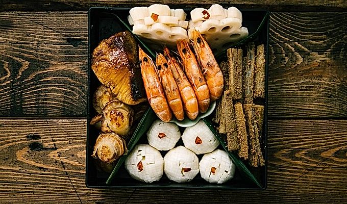 Imballaggio Osechi Ryori (cibo di Capodanno giapponese)