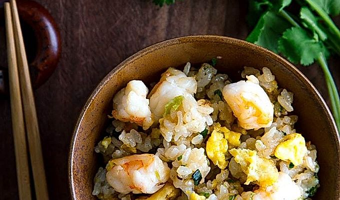 Riso fritto con gamberi 海老チャーハン