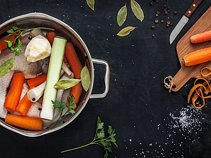 Dokonalý zeleninový vývar: 11 tipů a recept