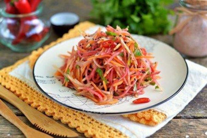 20 Salads with Egg Pancakes Any Hostess Will Love