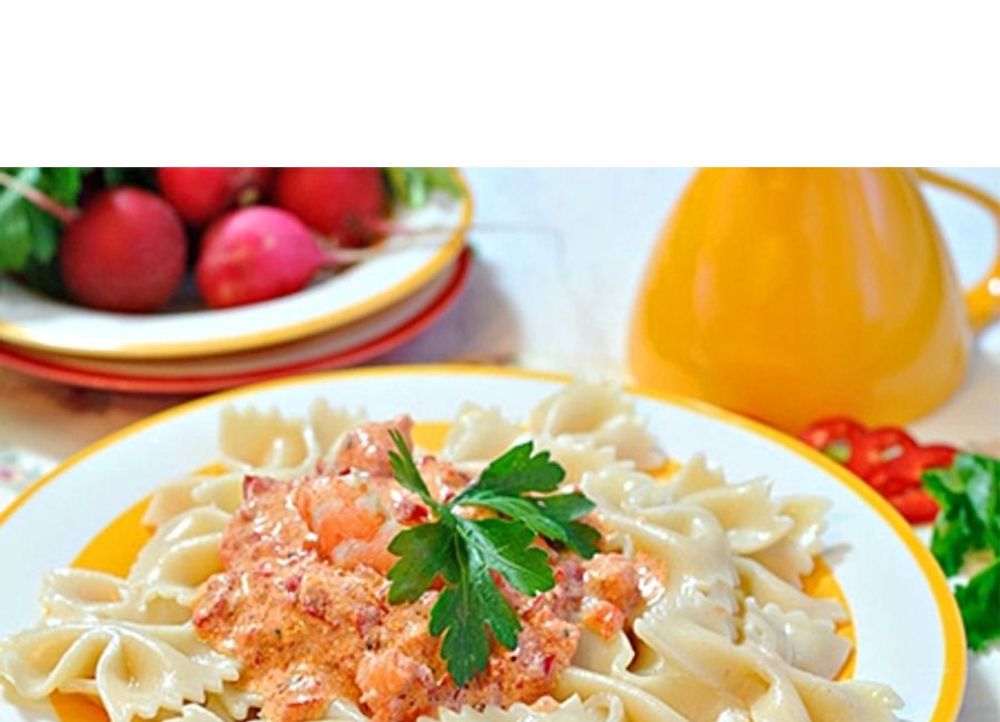 Pasta amb gambes i pebrots