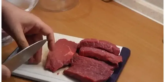 skåret i portionsstykker