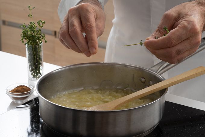 How to make onion confiture