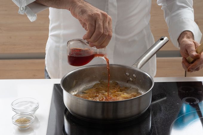 How to make onion confiture