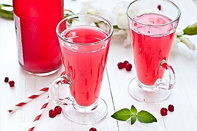 Bevanda alla frutta di ribes rosso