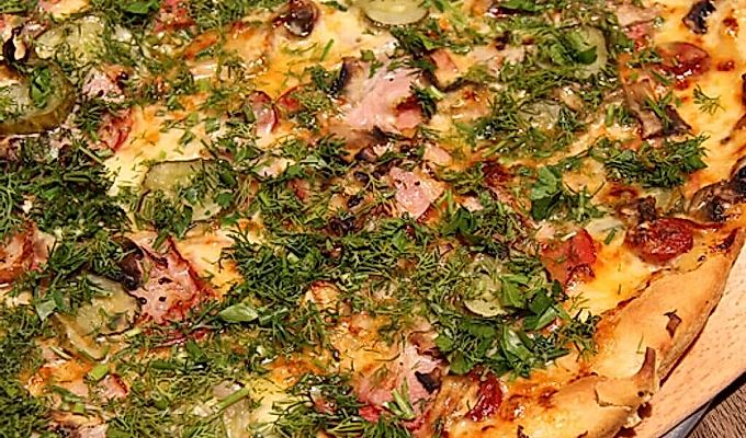  Pizza wiejska 