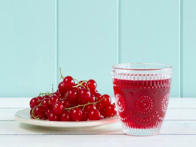 Rybízové víno doma — jednoduchý recept na výrobu