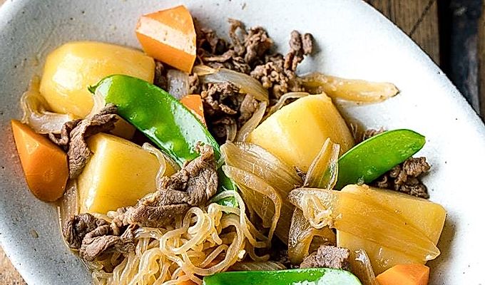 Никуджага (японское рагу из мяса и картофеля) 肉 じ ゃ が