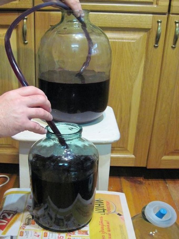 draining wine through a tube