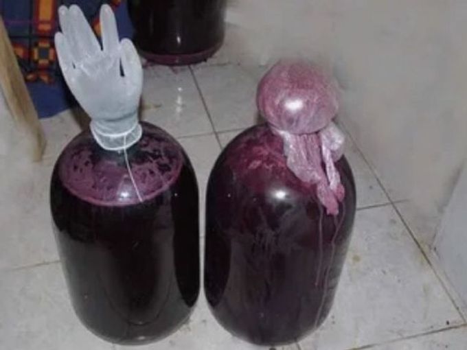 jars with wort